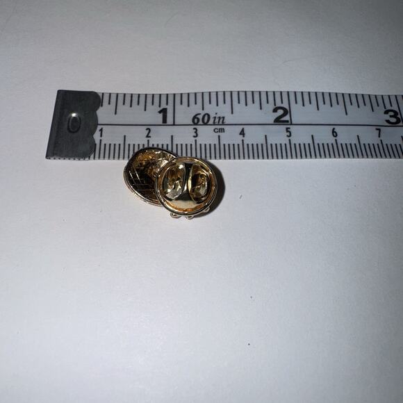 Small Pineapple Pin Brooch - Picture 2 of 2